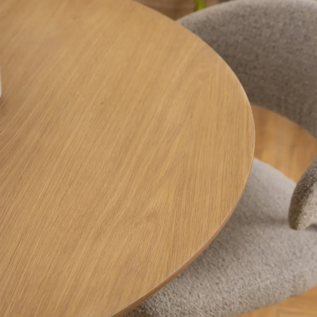 Malika Round Dining Table in Oak - Oak – image 5