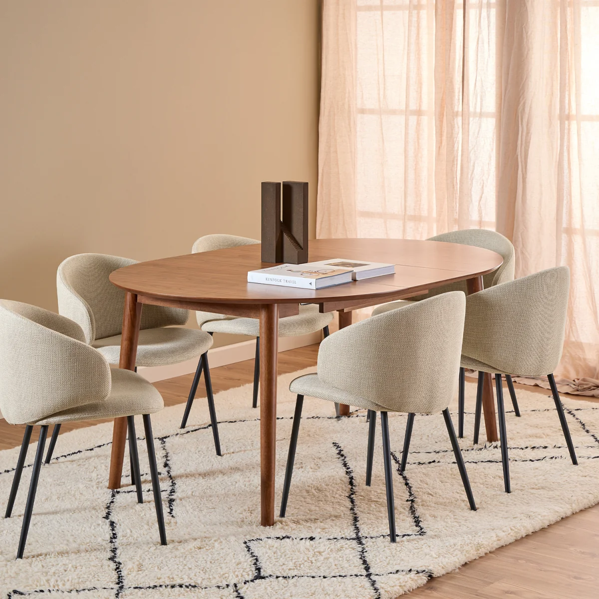 Montreux Round Extending Dining Table - Walnut – image 2