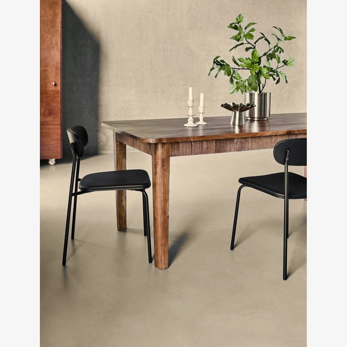 Balance Antique Brown Dining Table – image 1