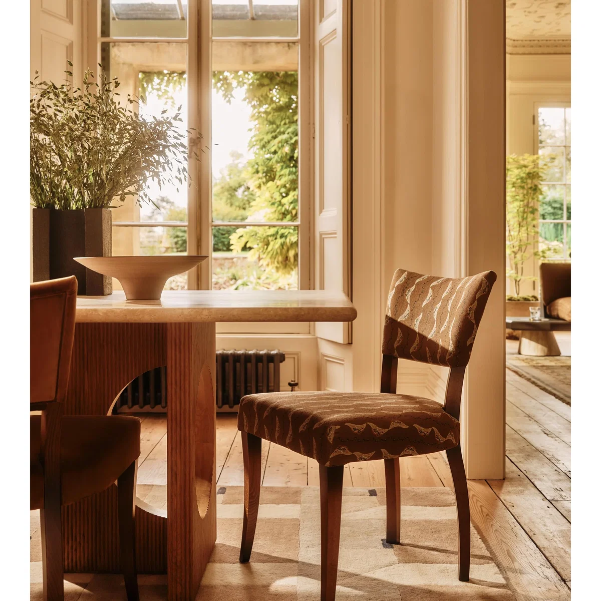 Elliot Dining Table, Travertine – image 3