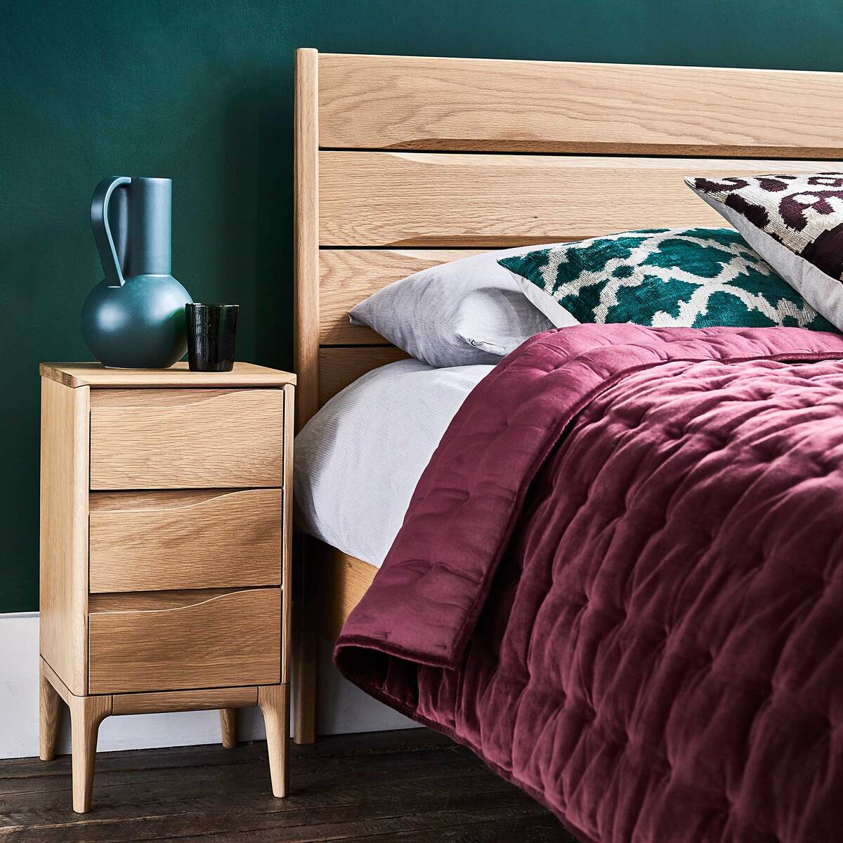 Ercol Rimini 3 Drawer Bedside Cabinet – image 2