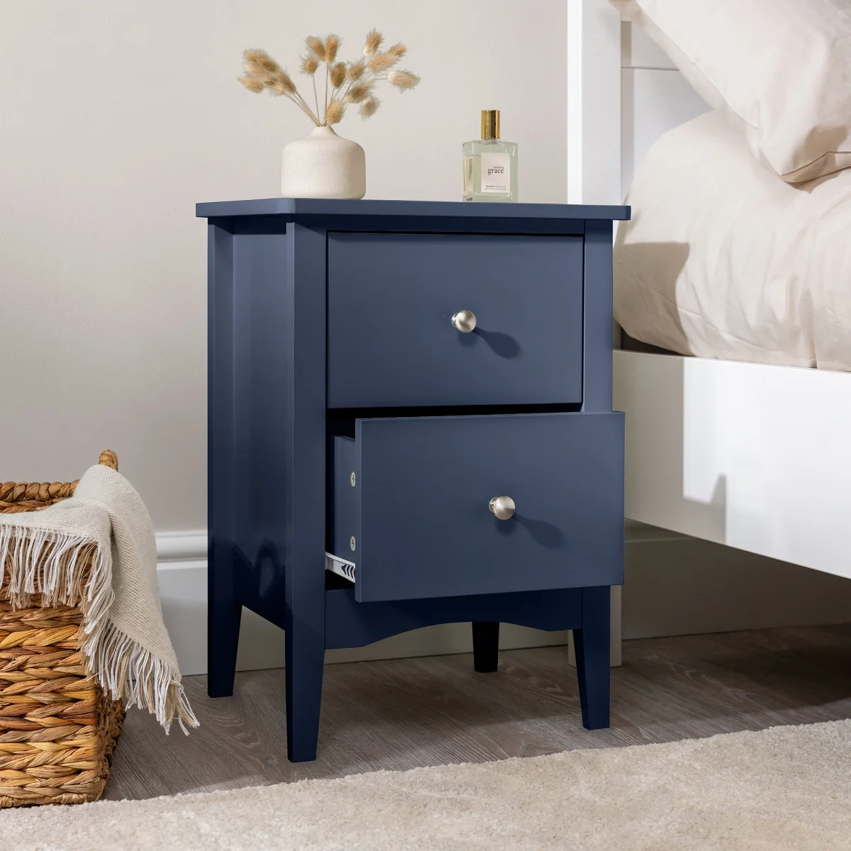 Ilsington 2 Drawer Bedside Table – image 22