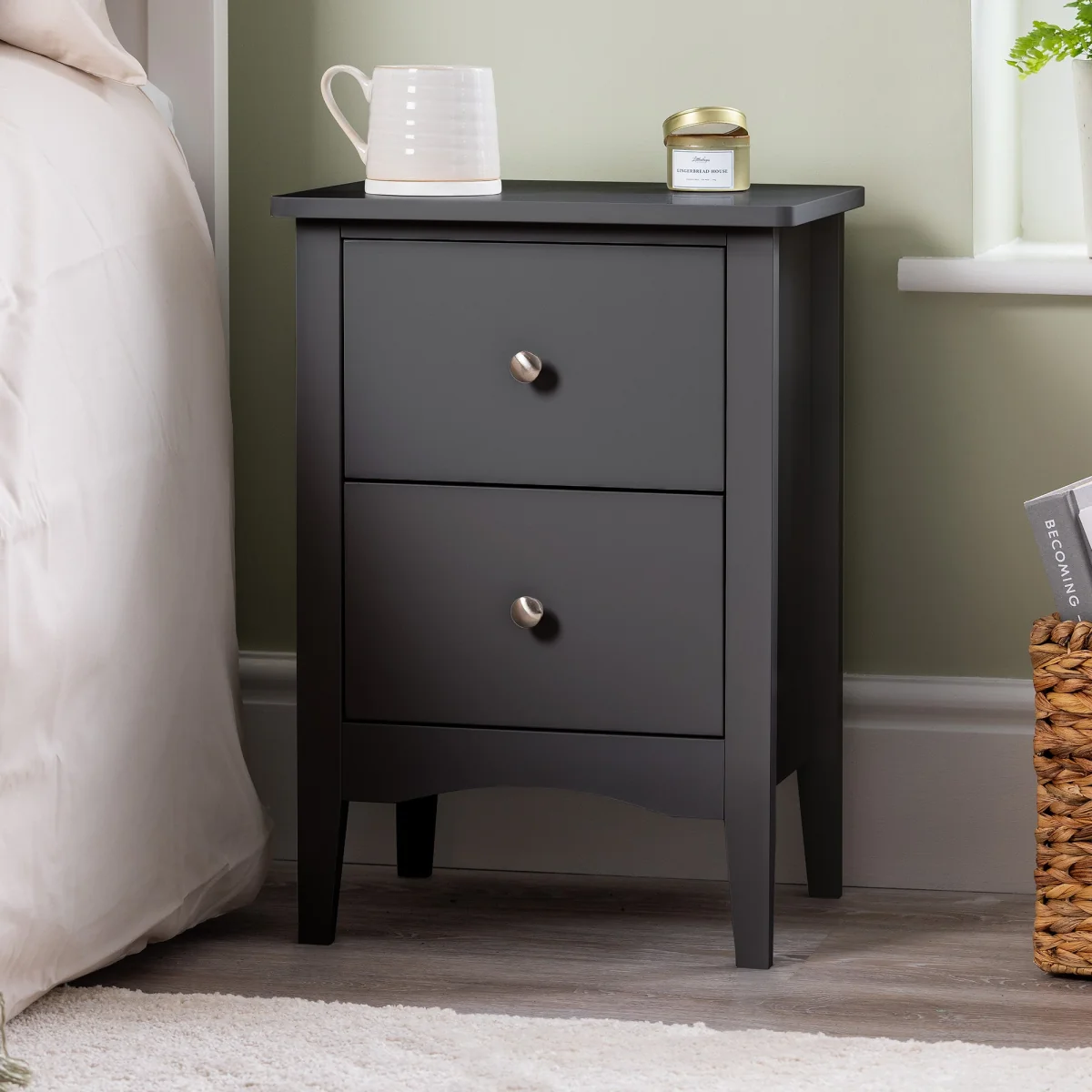Ilsington 2 Drawer Bedside Table – image 10