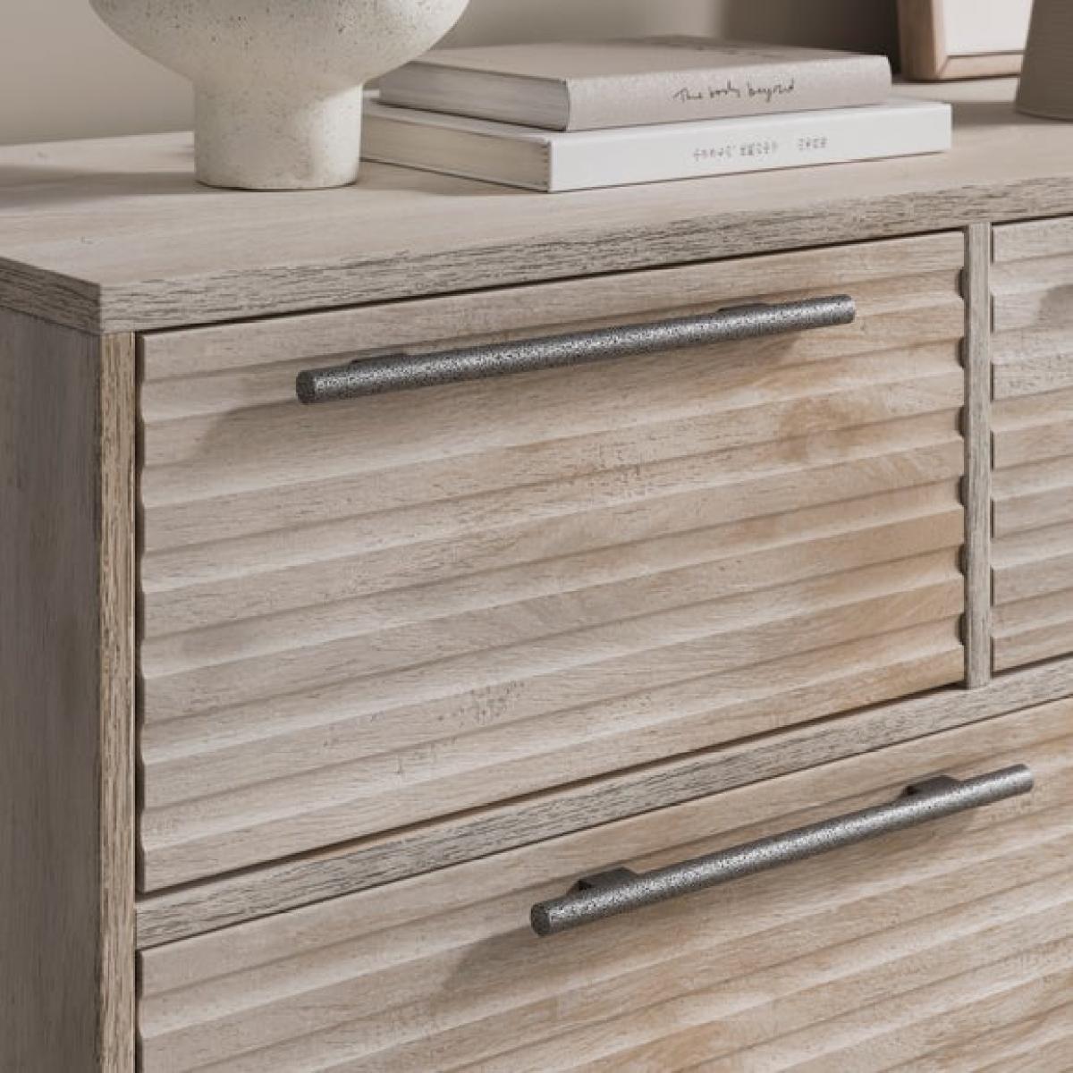 Bryant 7 Drawer Chest – image 3