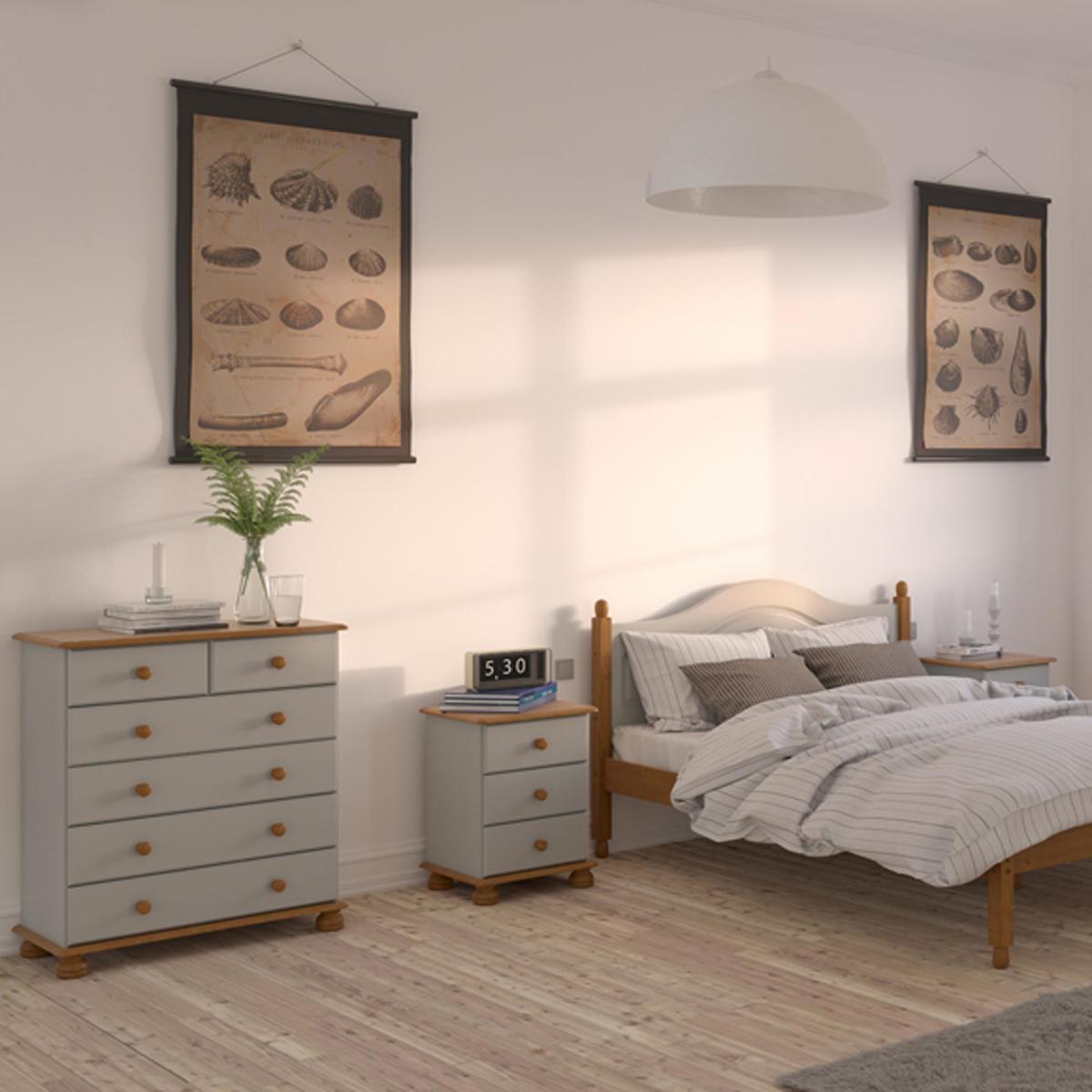 Colburn Grey 3 Drawer Bedside Grey – image 7