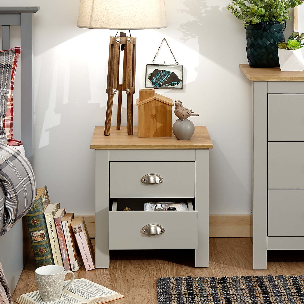 Lancaster Bedside Table Cream – image 3