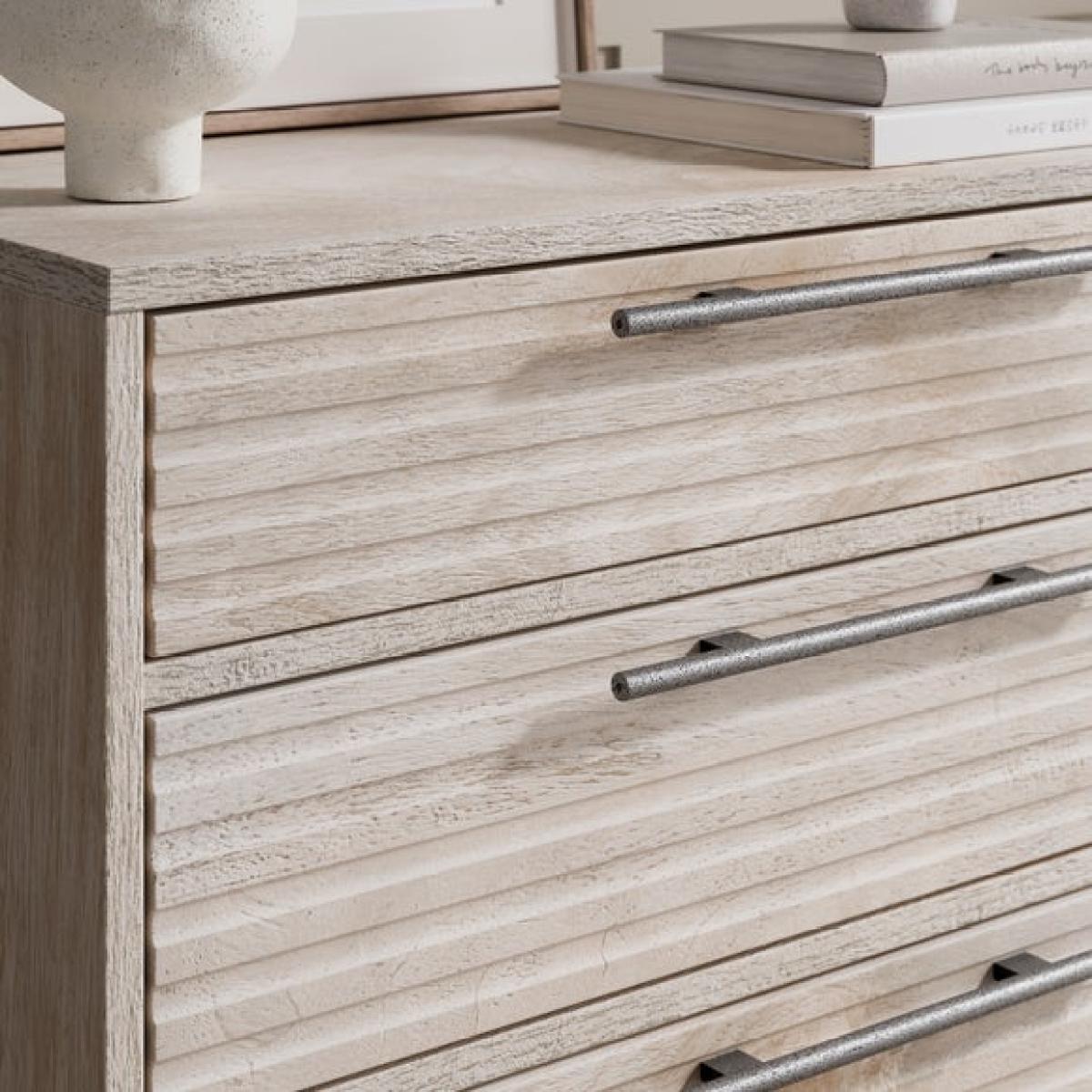 Bryant 4 Drawer Chest – image 3