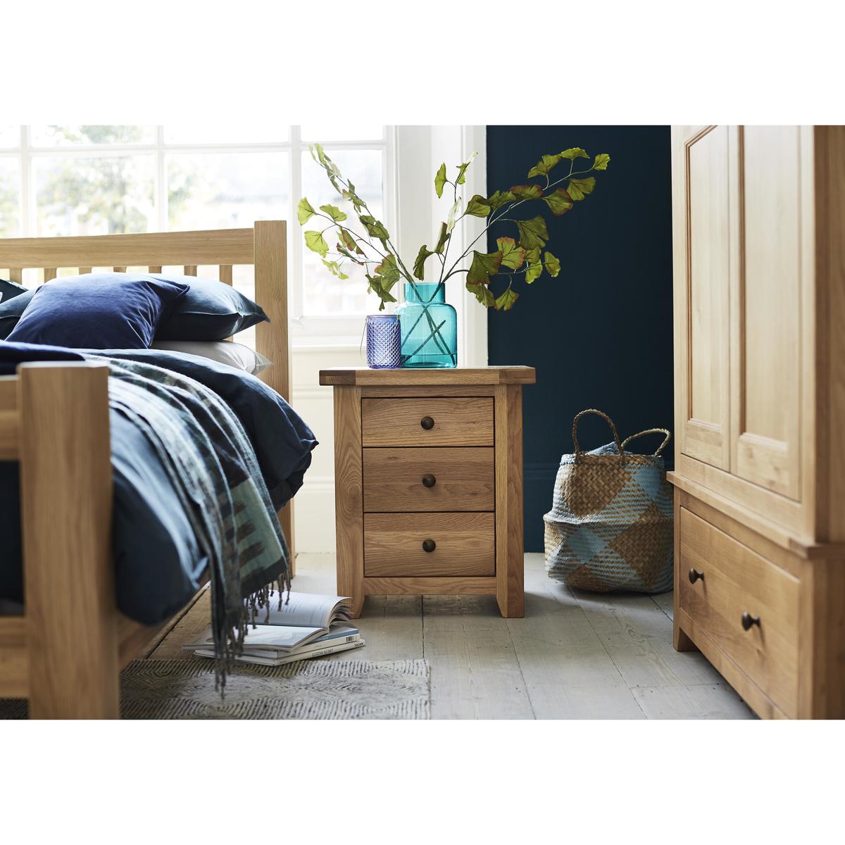 Furnitureland - California 3 Drawer Bedside Table - Brown – image 3