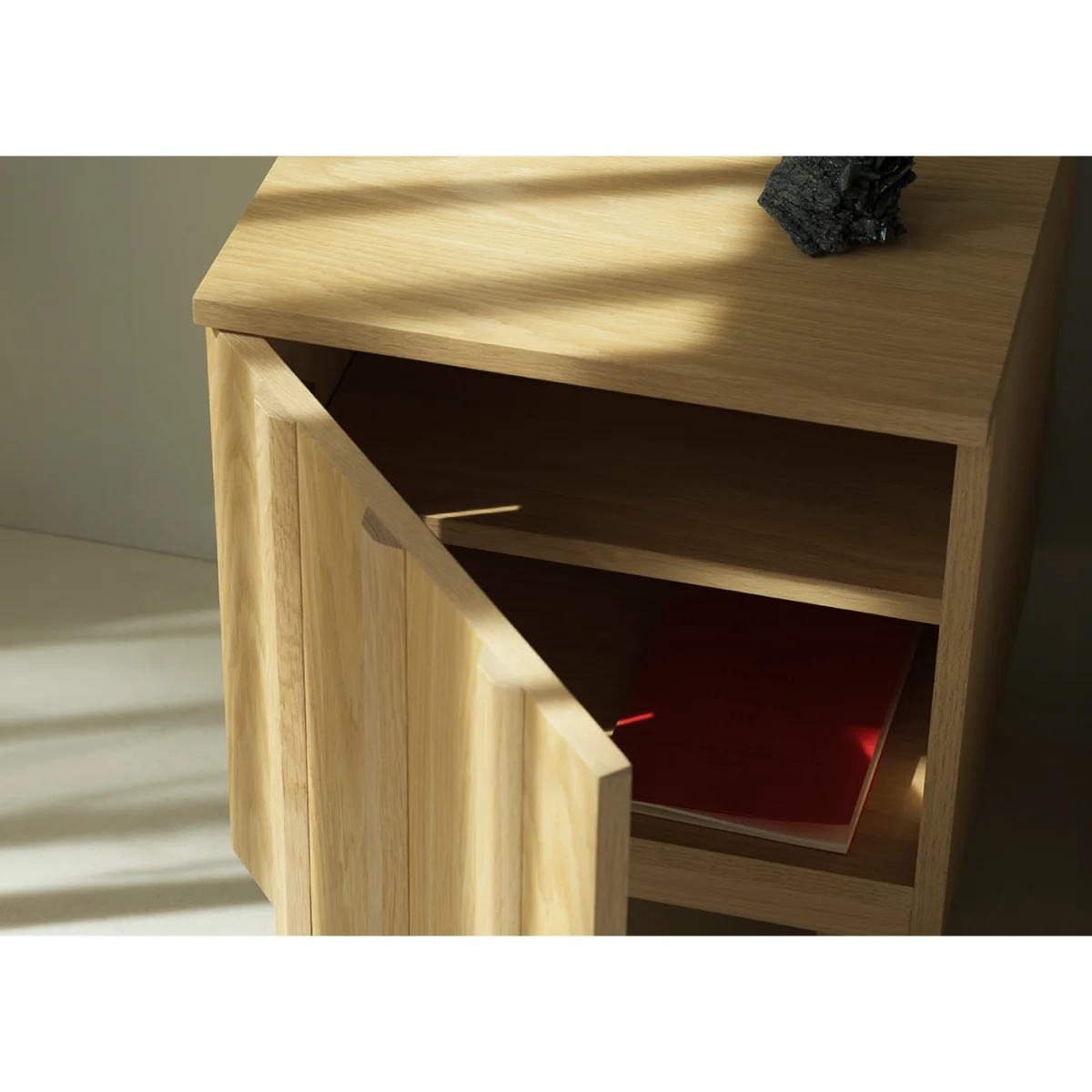 Heal's Rib Bedside Table – image 4