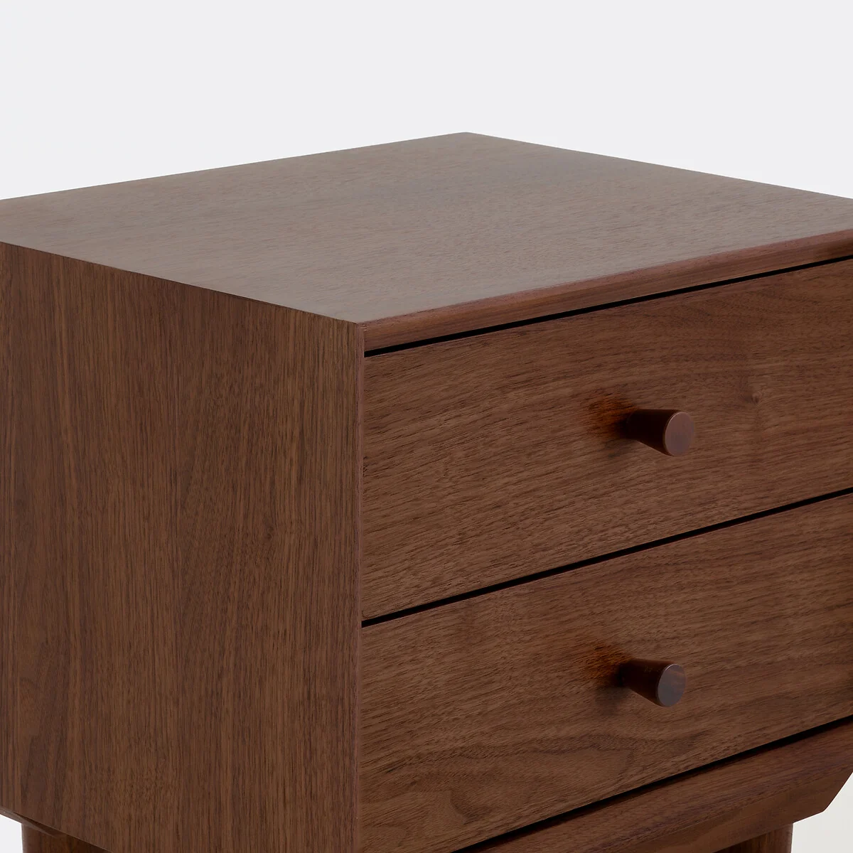 Quilda Walnut/Veneer Vintage Bedside Table – image 3