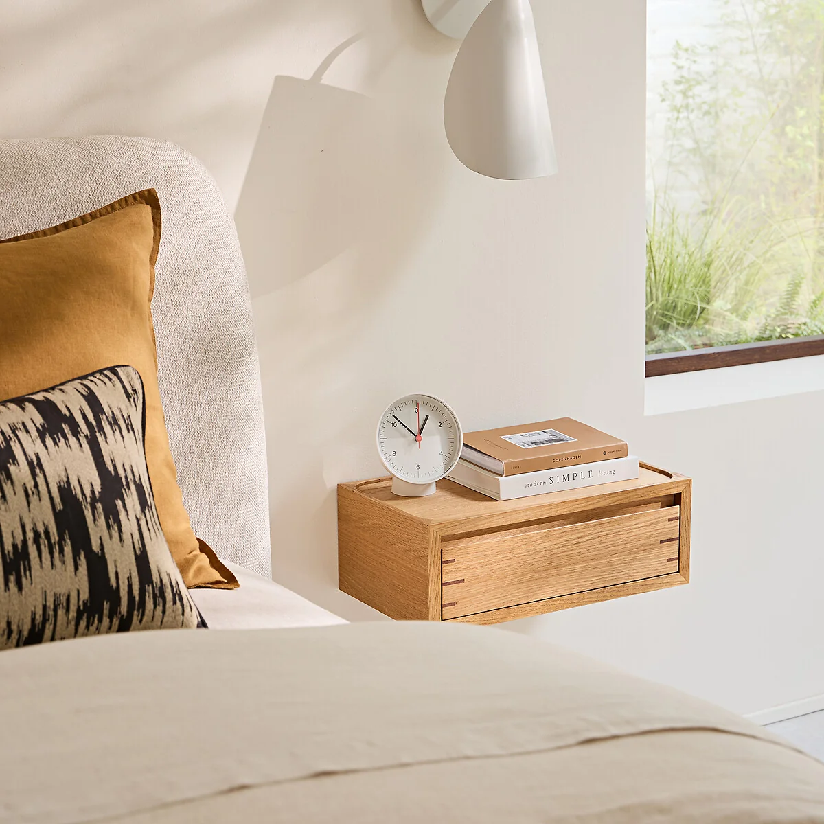 Hibashi Solid Oak/Oak Veneer Suspended Bedside Table – image 2