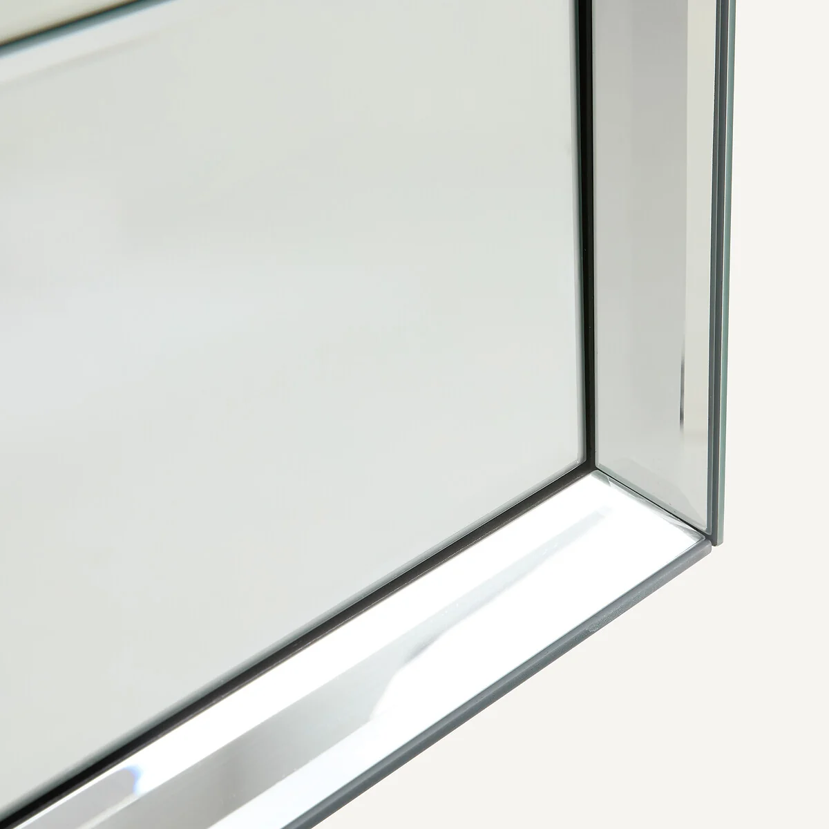 Khonsou MDF Mirrored Wall-Mounted Bedside Table – image 6