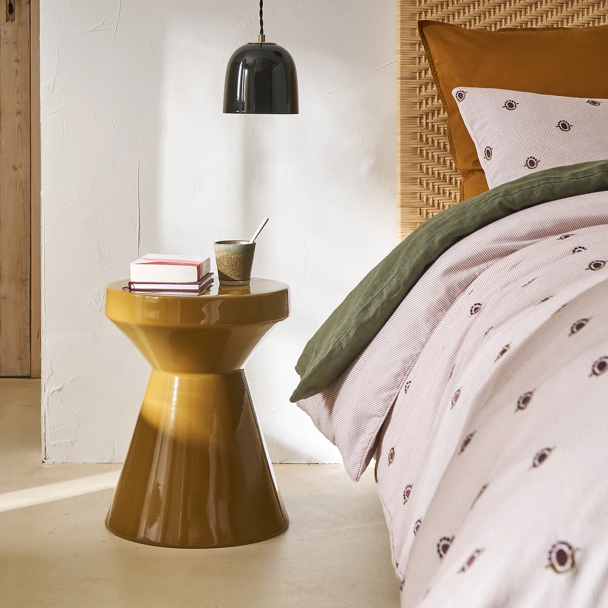 Matmat Ceramic Side Table/Bedside Table – image 2