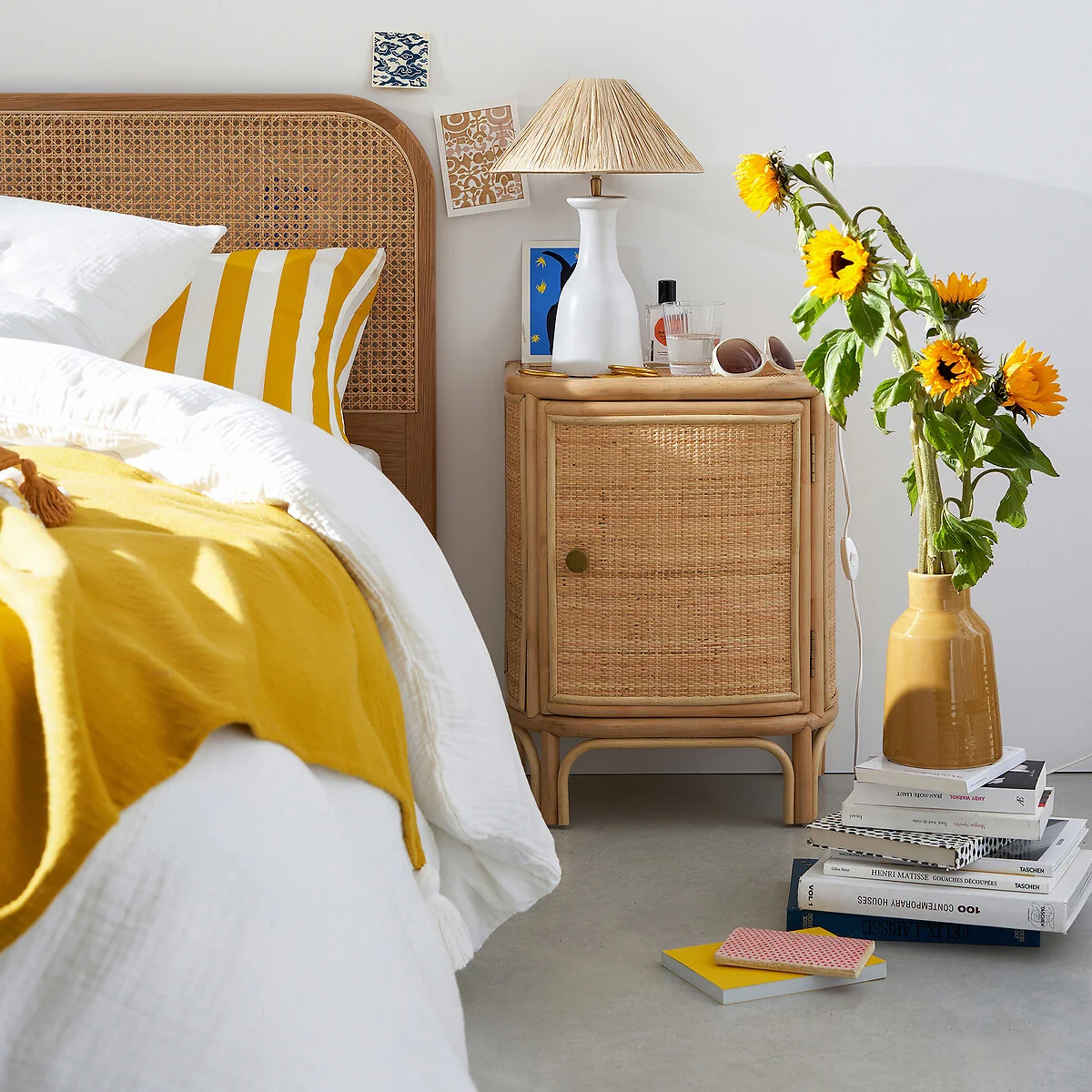 Ladara Bedside Cabinet (Door Opens To The Right) – image 2