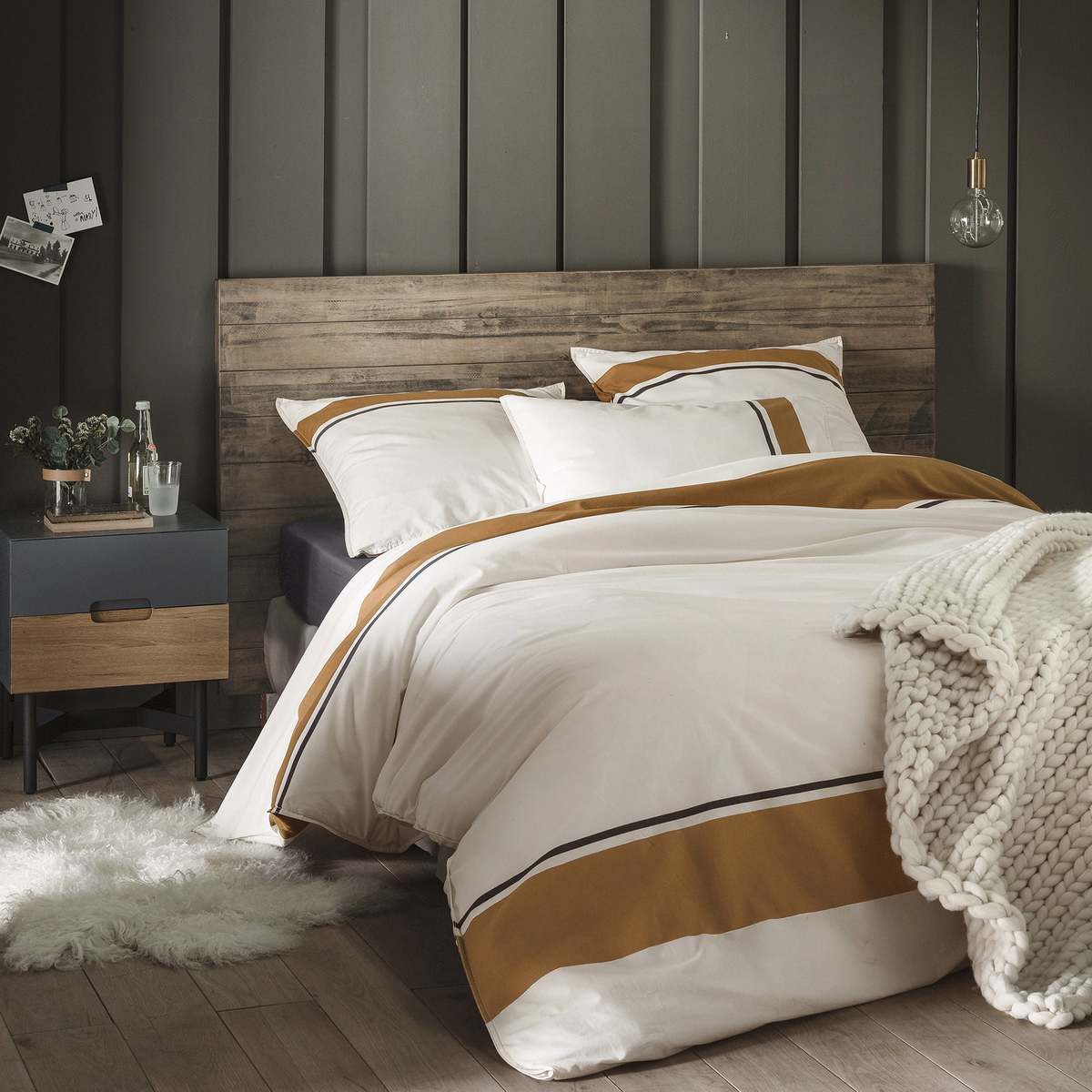 Lora 2-Drawer Retro Bedside Table – image 6