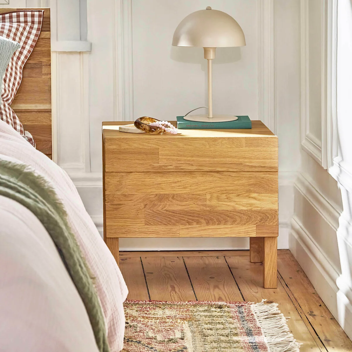 Ariles Finger-Jointed Oak Bedside Table – image 2