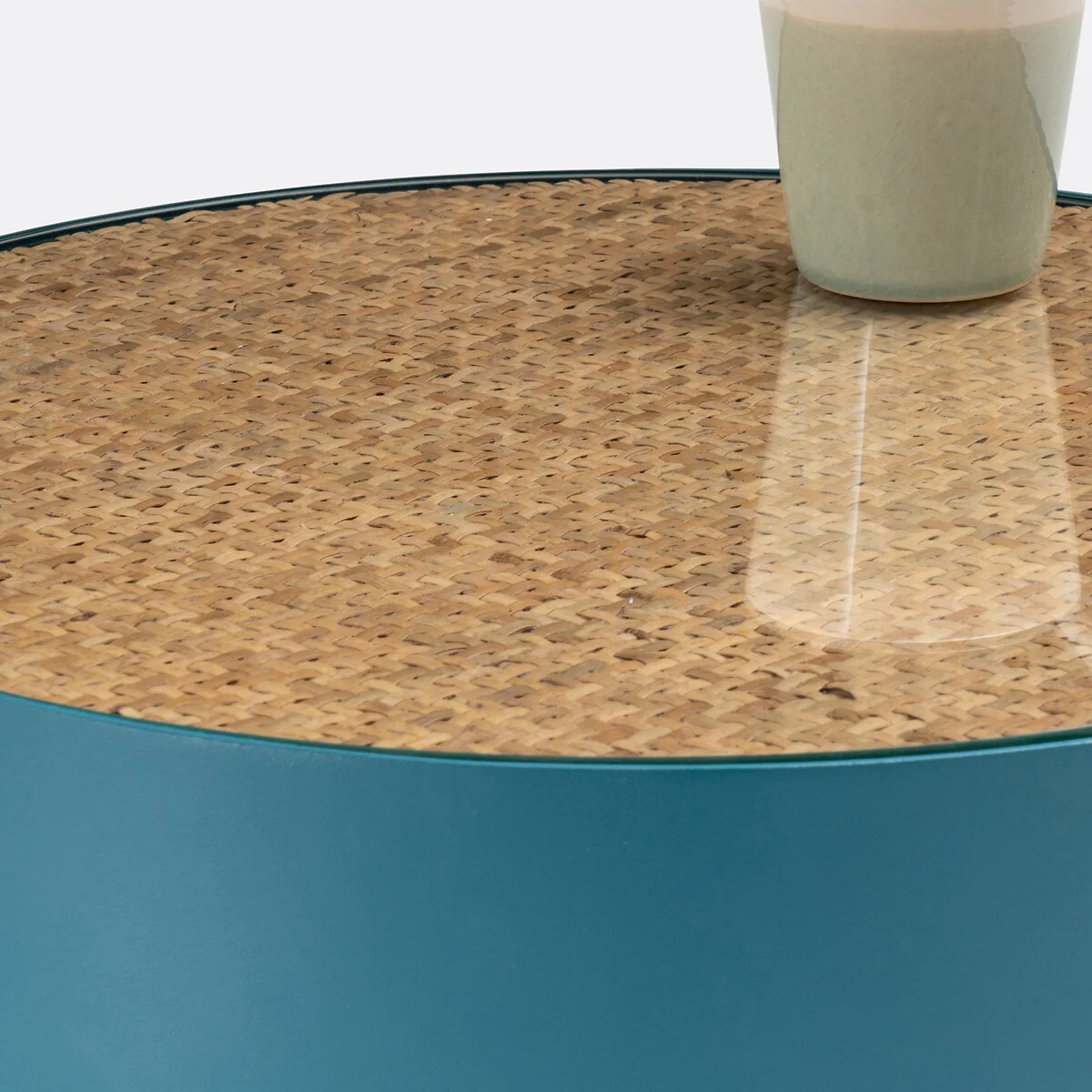 Rimel Metal Bedside Table – image 3