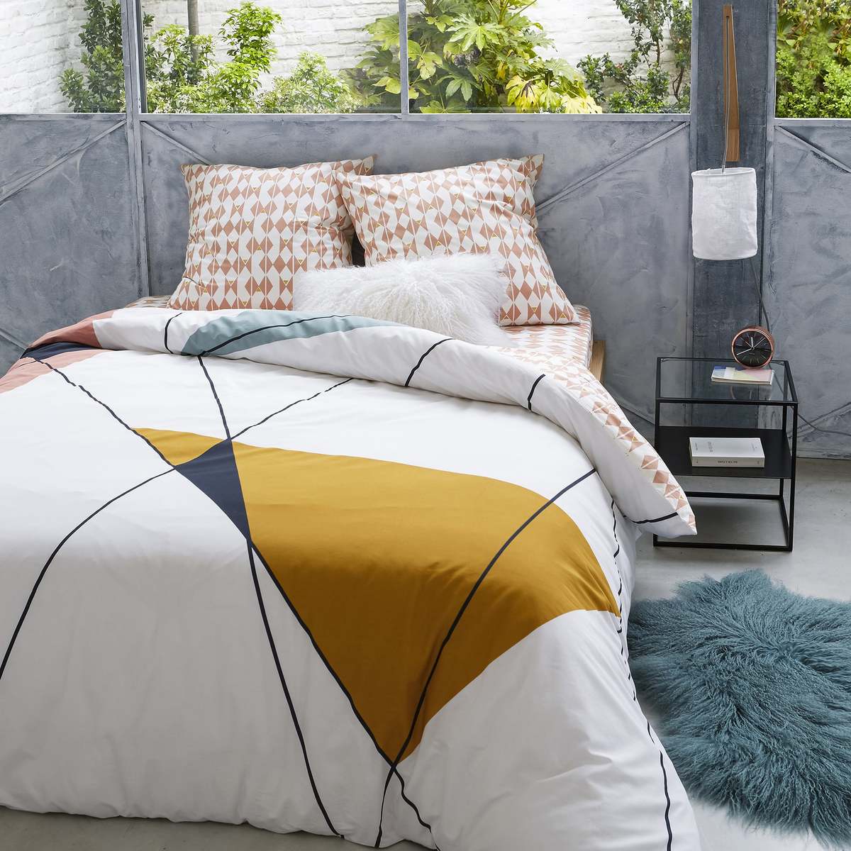Nottingham 2-Tier Bedside Table – image 2