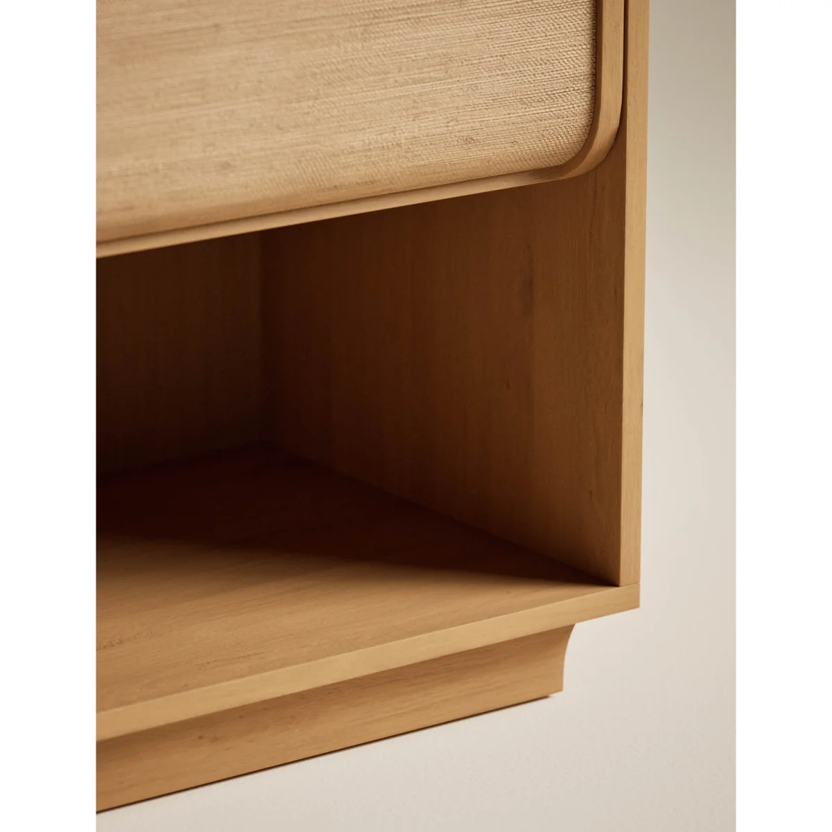 Gallery Direct Woven Front Bedside Table Natural – image 6