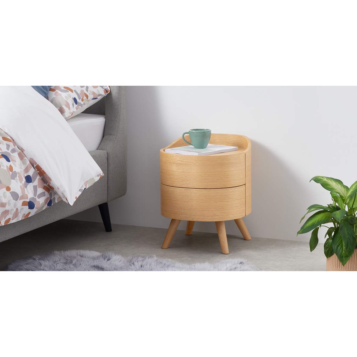 Ada 2 Drawer Bedside Table, Oak – image 3