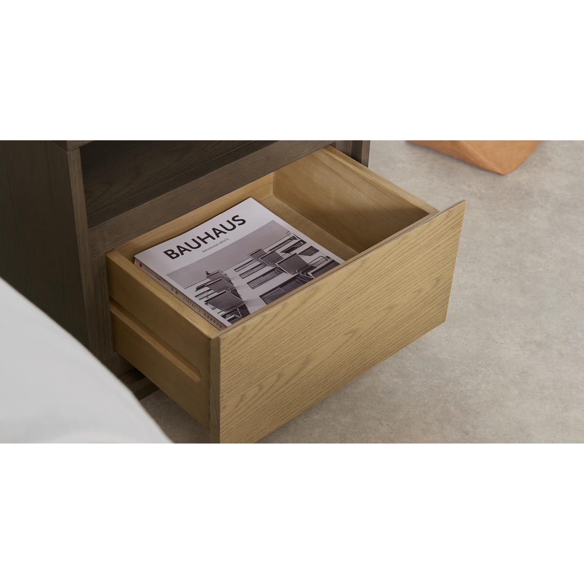 Arbery Bedside Table, Oak Veneer – image 4