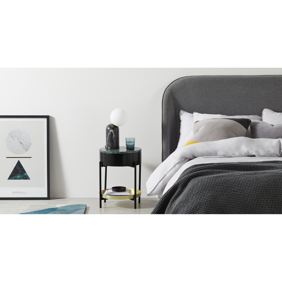 Masa Bedside Table, Marble & Brass – image 3