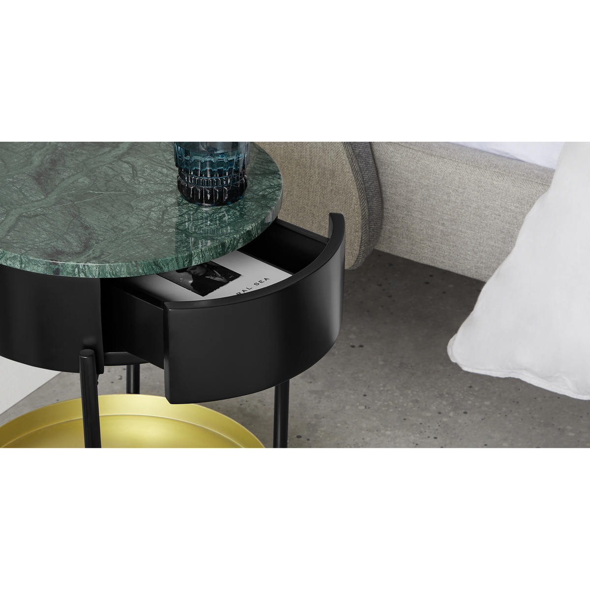 Masa Bedside Table, Marble & Brass – image 4