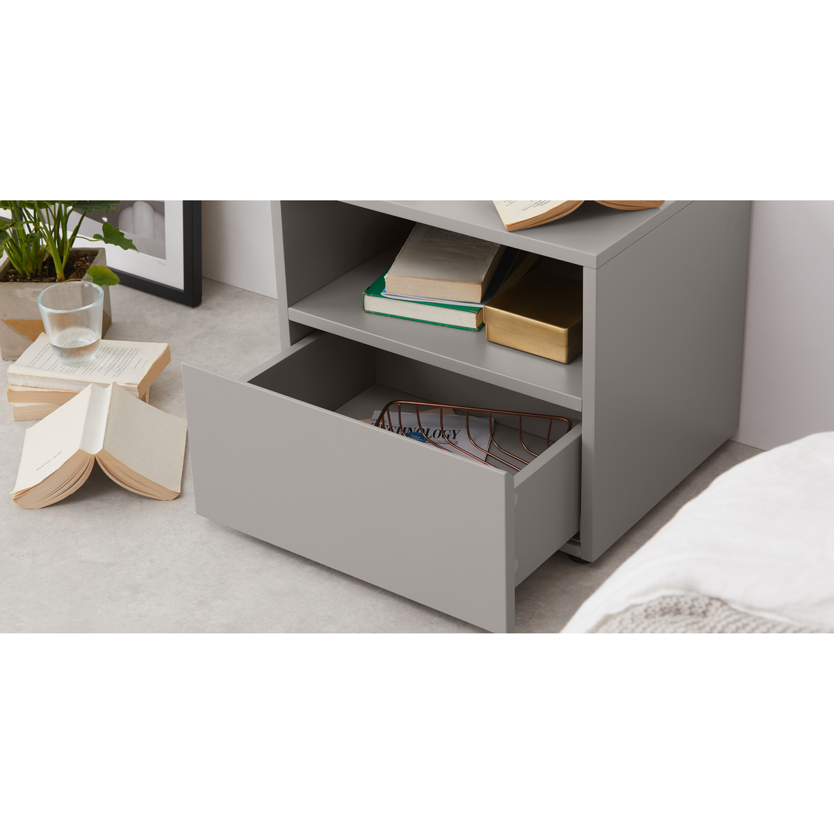 Senisa Bedside Table, Grey – image 6