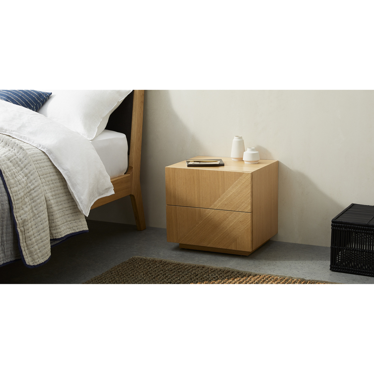 Hazzard Bedside Table, Oak – image 2