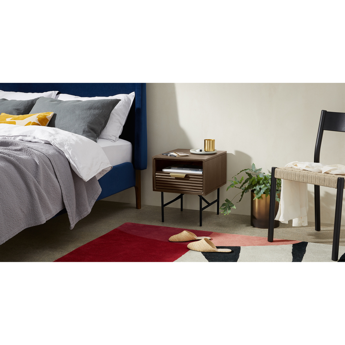 Haines Bedside Table, Mango Wood & Brass – image 3