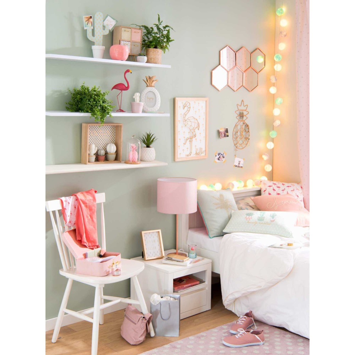 Solid wood bedside table with drawer in white W 40cm White – image 5