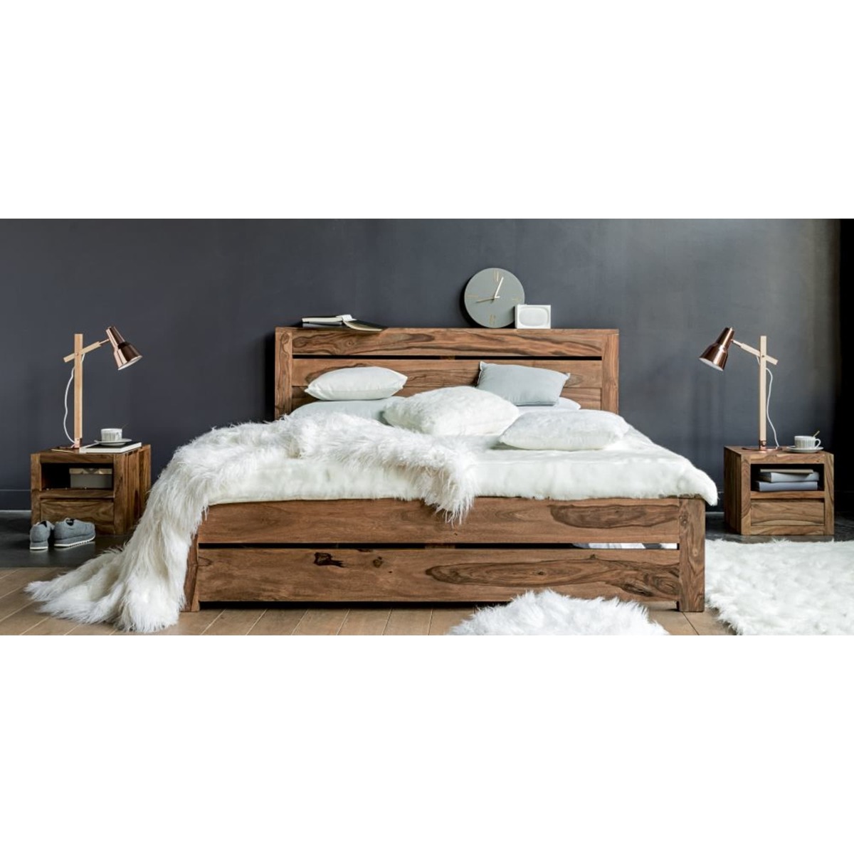 Solid Sheesham Wood Bedside Table with Drawer Stockholm – image 4