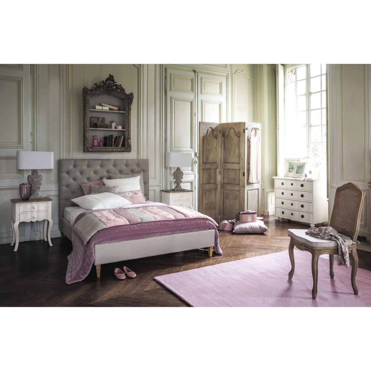 Mango wood bedside table with drawers in white W 48cm Martigues – image 6