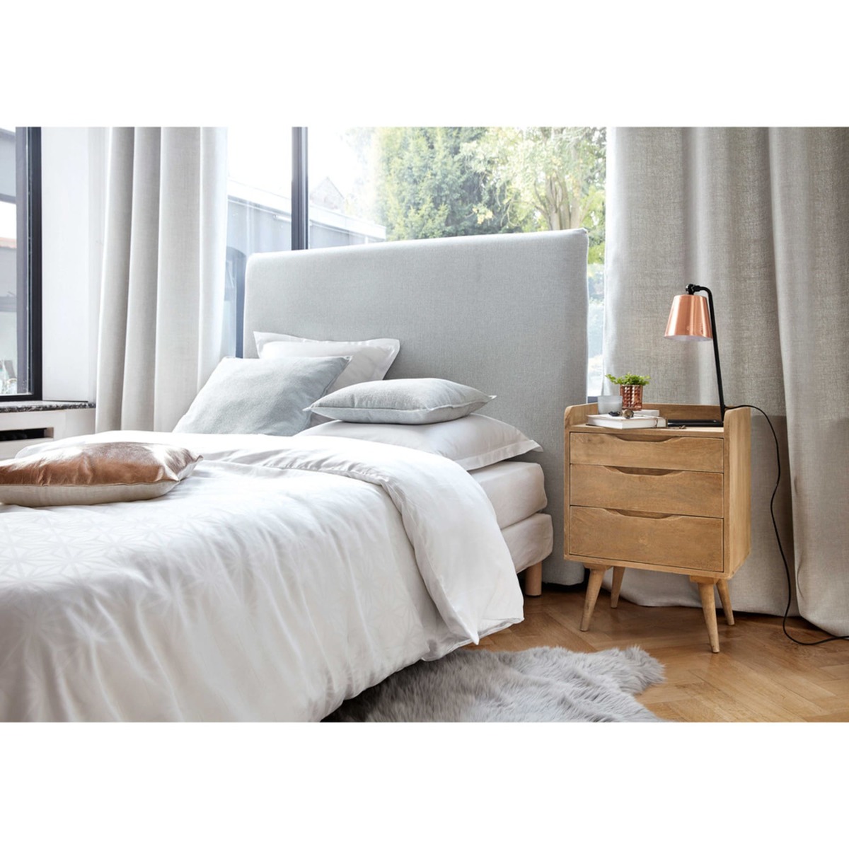 Mango wood vintage bedside table with drawers W 45cm Trocadero – image 7