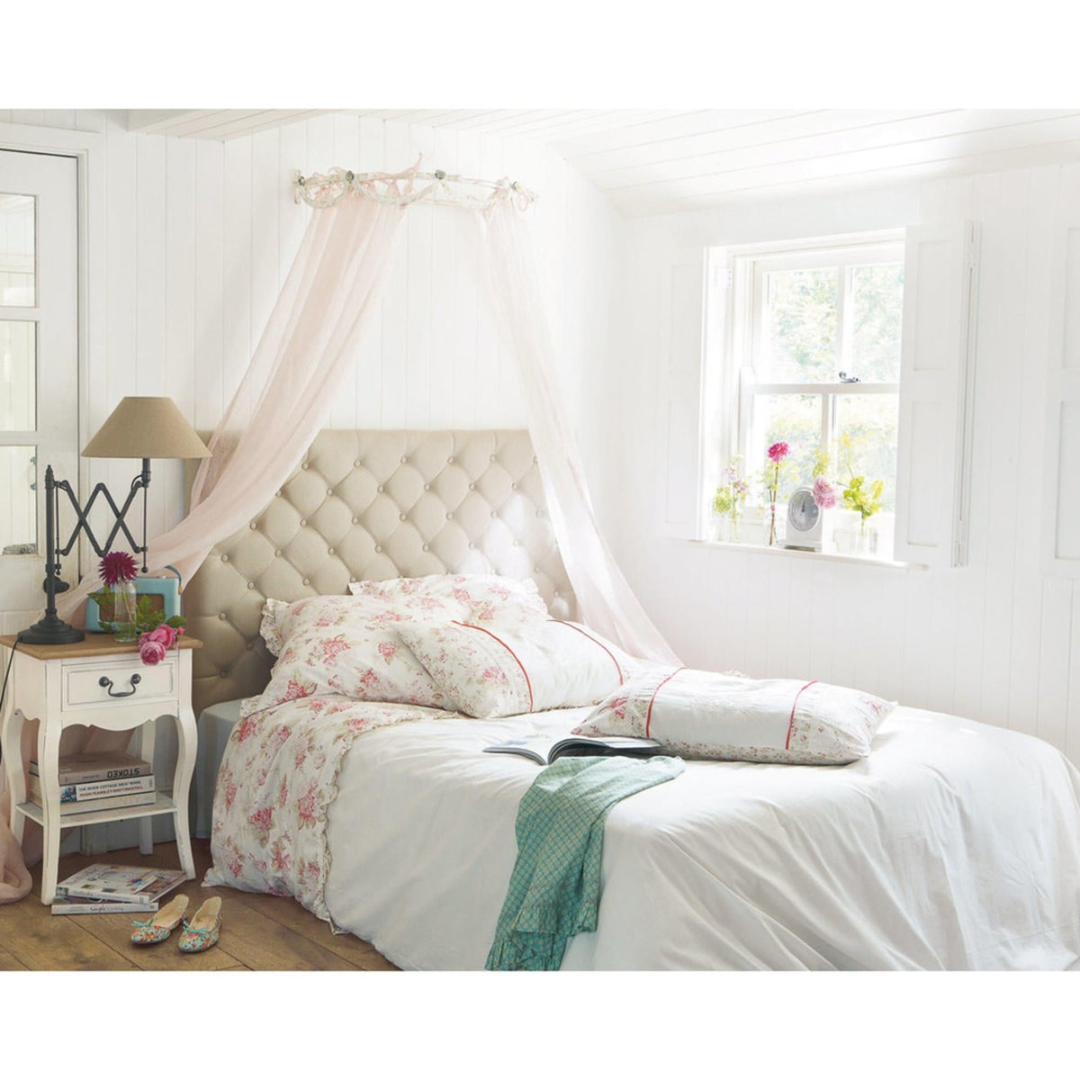 1-Drawer Bedside Table with Drawer in Cream Léontine – image 7