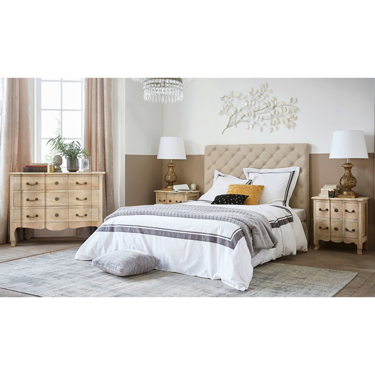 Mango wood and acacia bedside table with drawers Colette – image 11