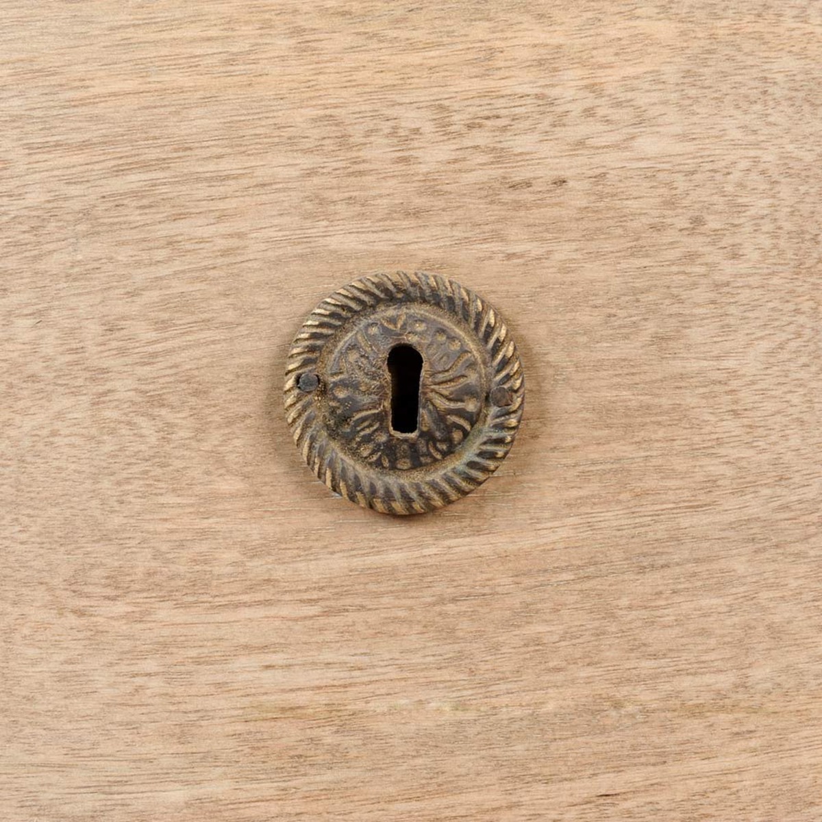 Mango wood and acacia bedside table with drawers Colette – image 3