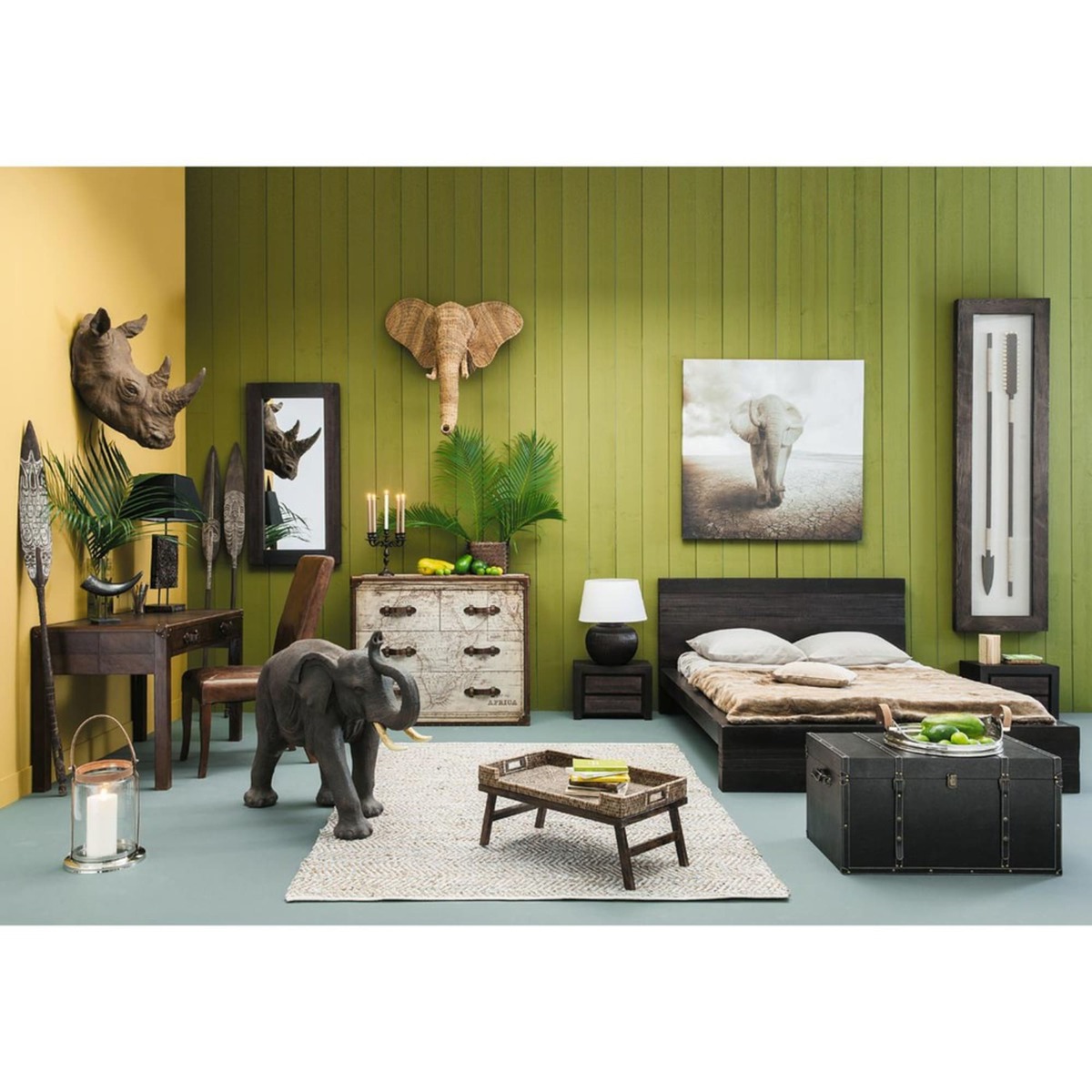 Solid mango wood bedside table with 2 drawers Java – image 6