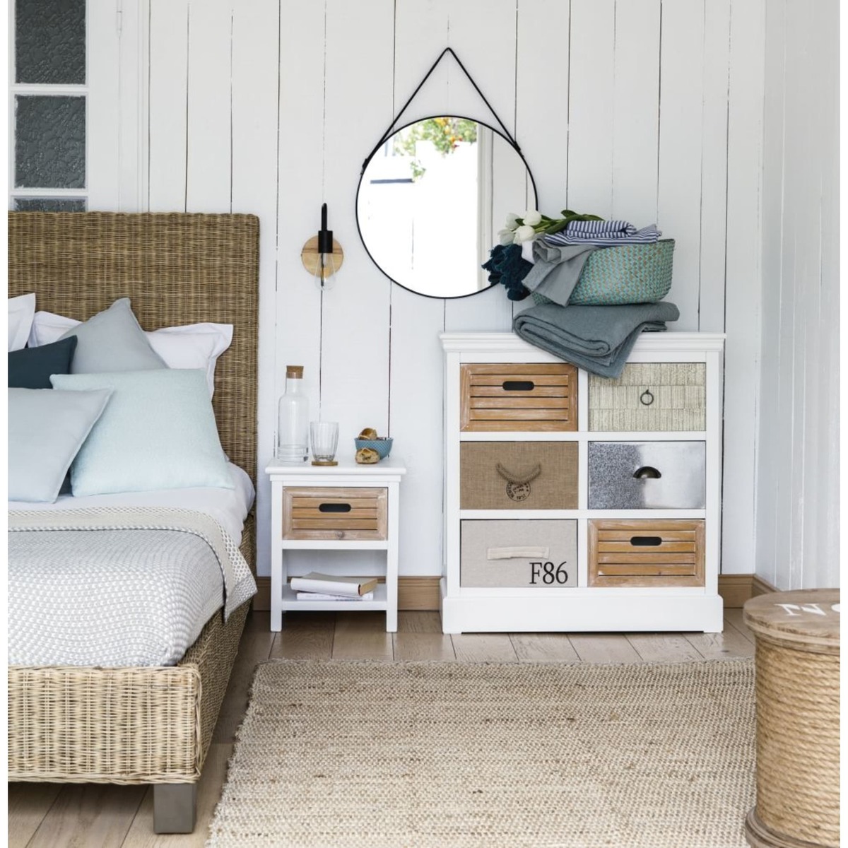 Bedside Table with  Wooden Drawer in White Ouessant – image 4