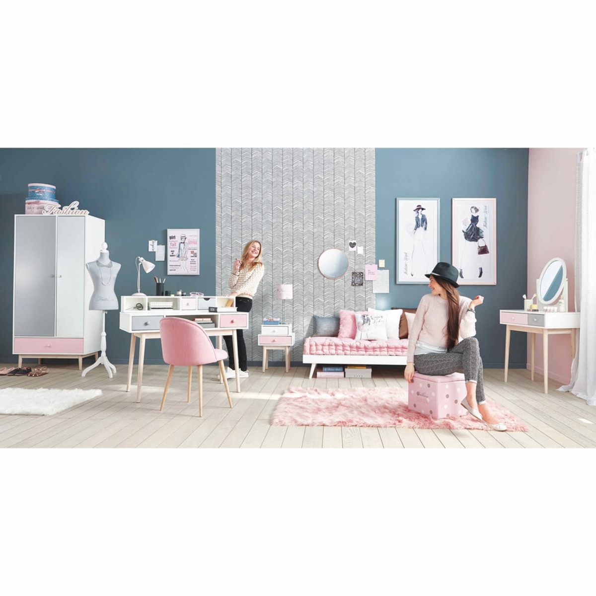 2-Drawers White and Pink Bedside Table Blush – image 5