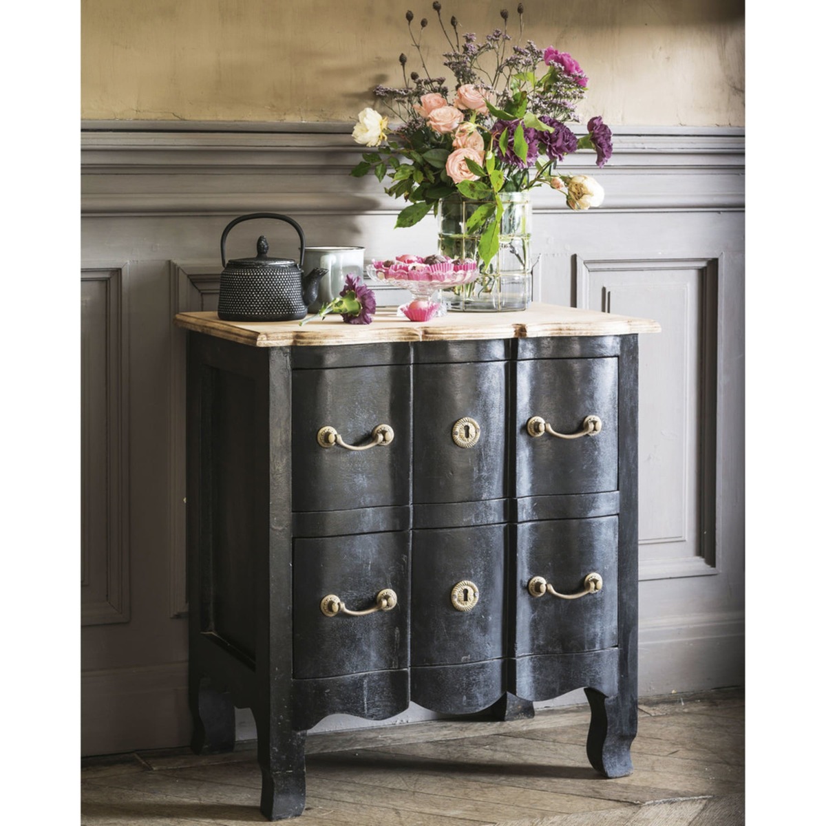 Black Acacia and Mango 2-Drawers Bedside Table Versailles – image 3