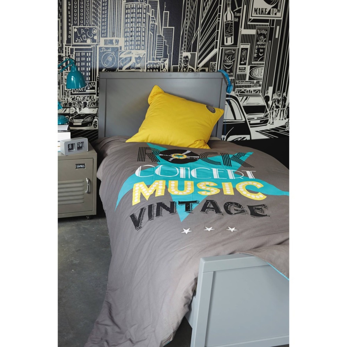 Grey Metal Bedside Table on Castors Loft – image 15