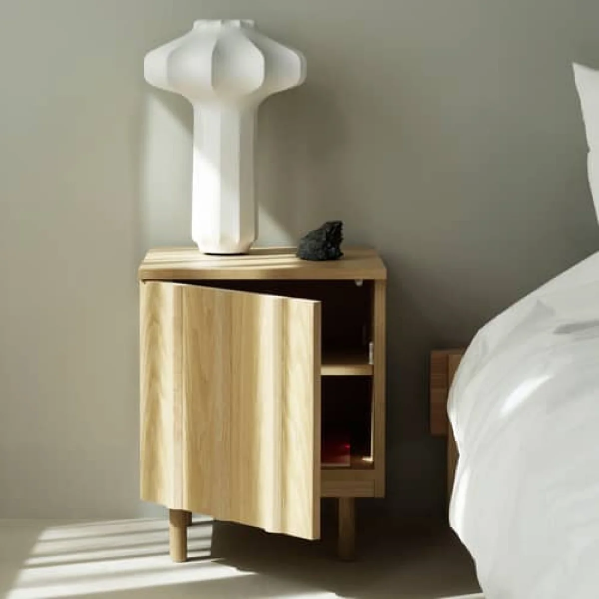 Rib Bedside table natural wood / 1 Door - Normann Copenhagen – image 3