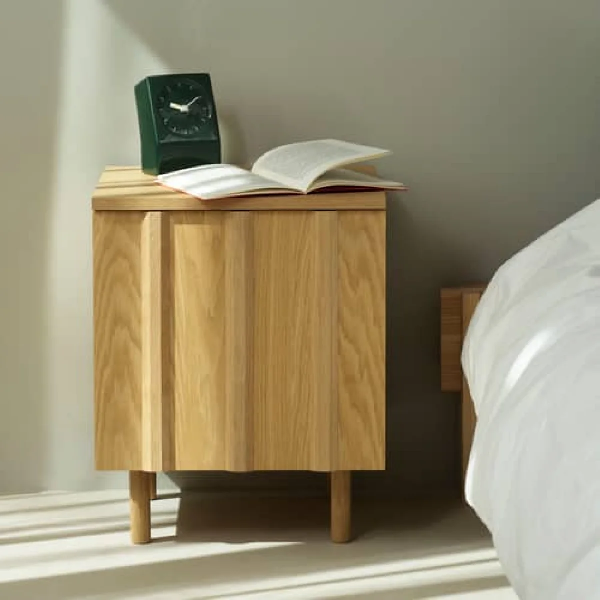 Rib Bedside table natural wood / 1 Door - Normann Copenhagen – image 4