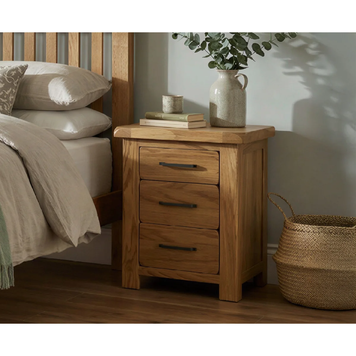 Harrogate Rustic Solid Oak 3 Drawer Bedside Table – image 3