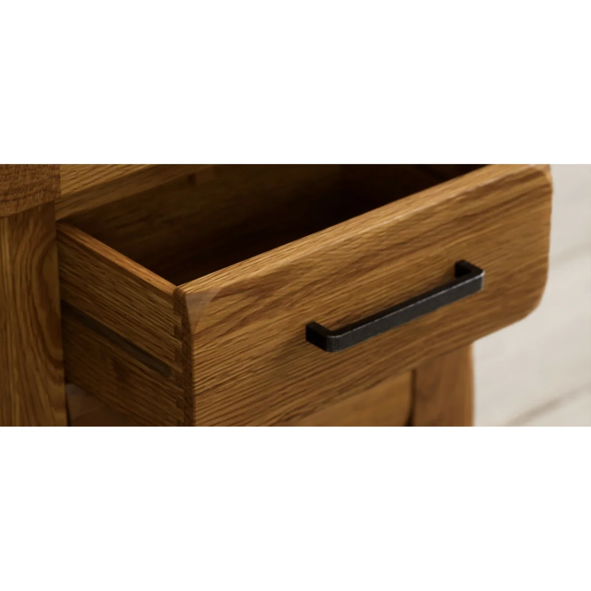 Harrogate Rustic Solid Oak 3 Drawer Bedside Table – image 9