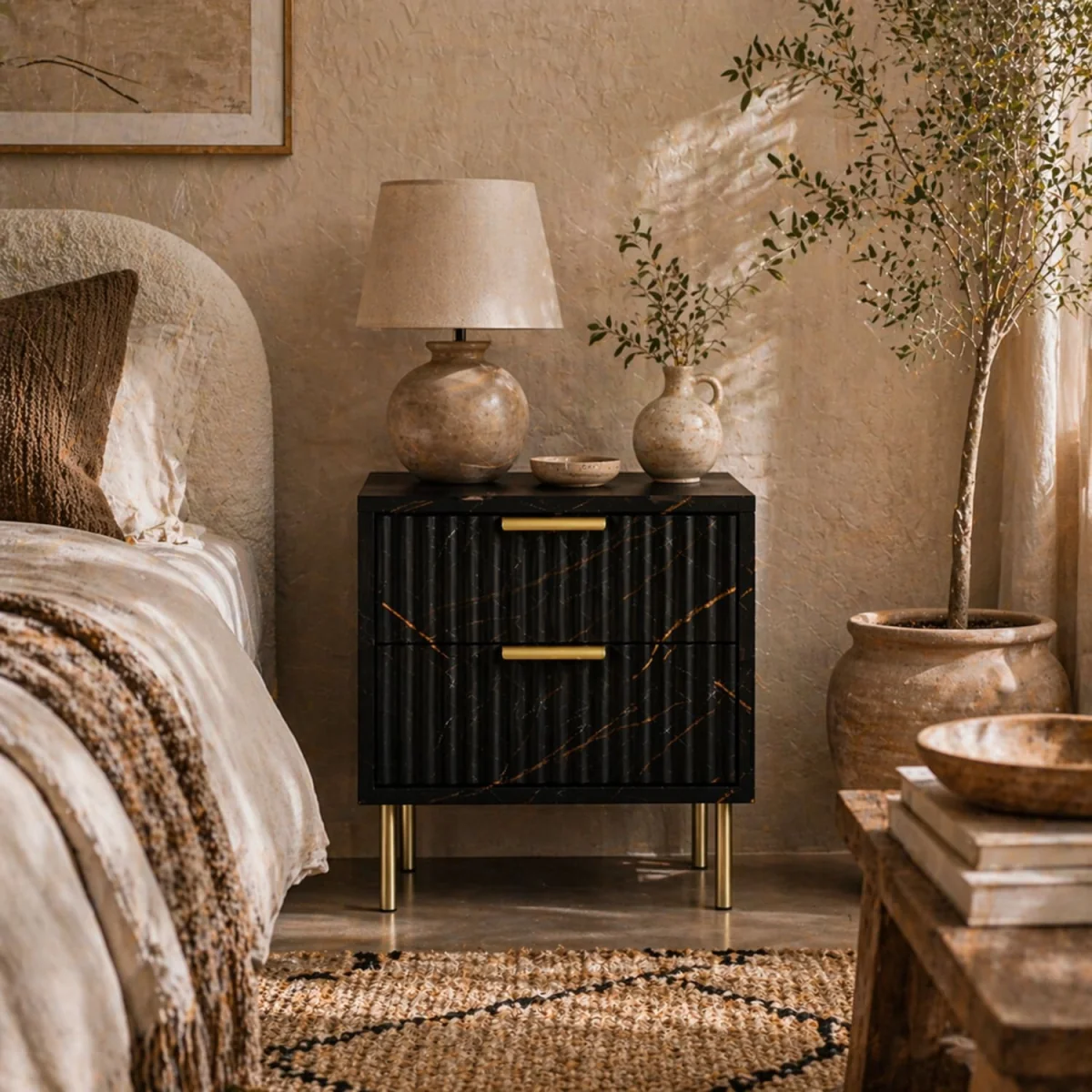 Selu Art Deco 2-Drawer Bedside Table, Black and Gold, Ribbed Design – image 1