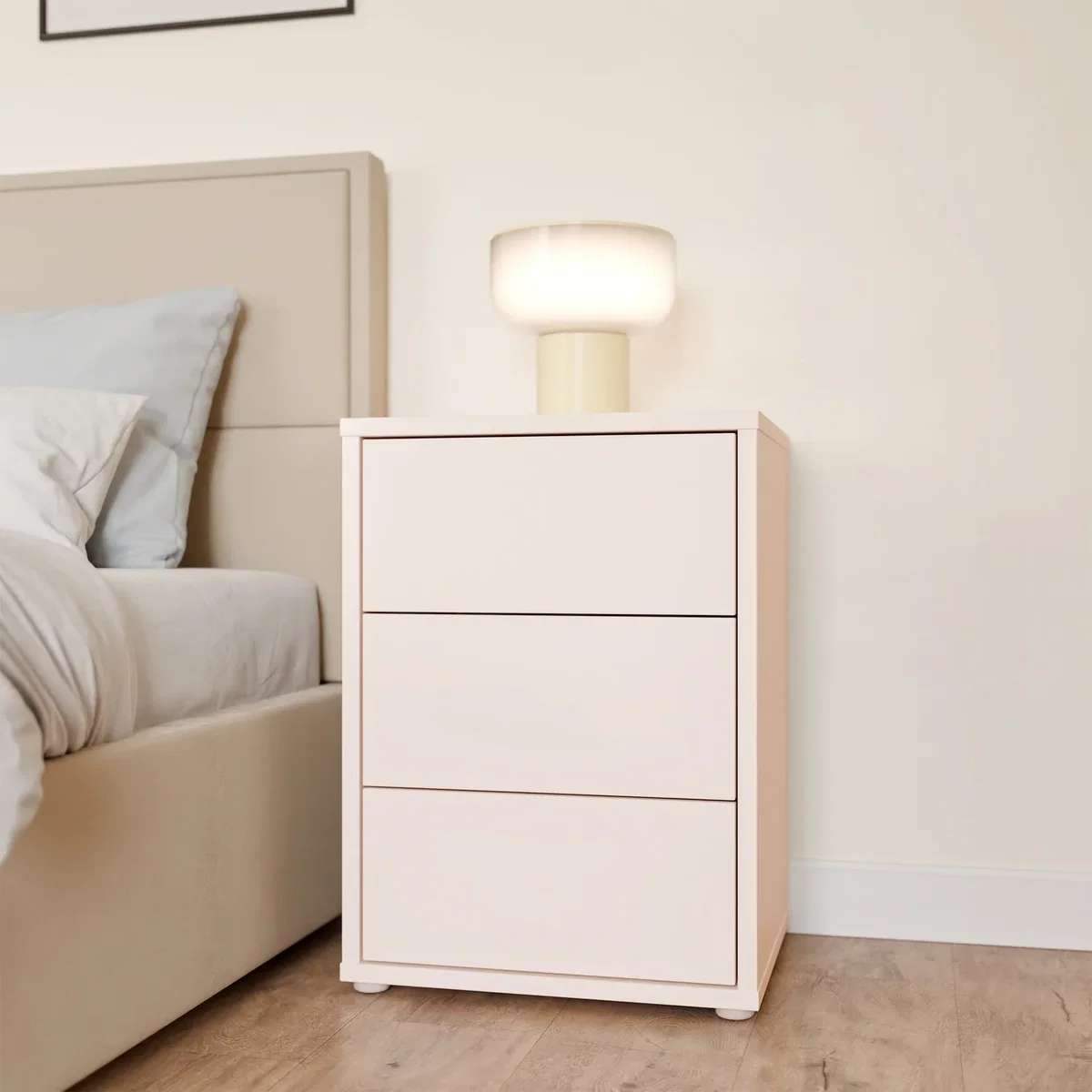 Alice Springs Bedside Cabinet with 3 Drawers Push-Open in Terracotta - Night Blue – image 6