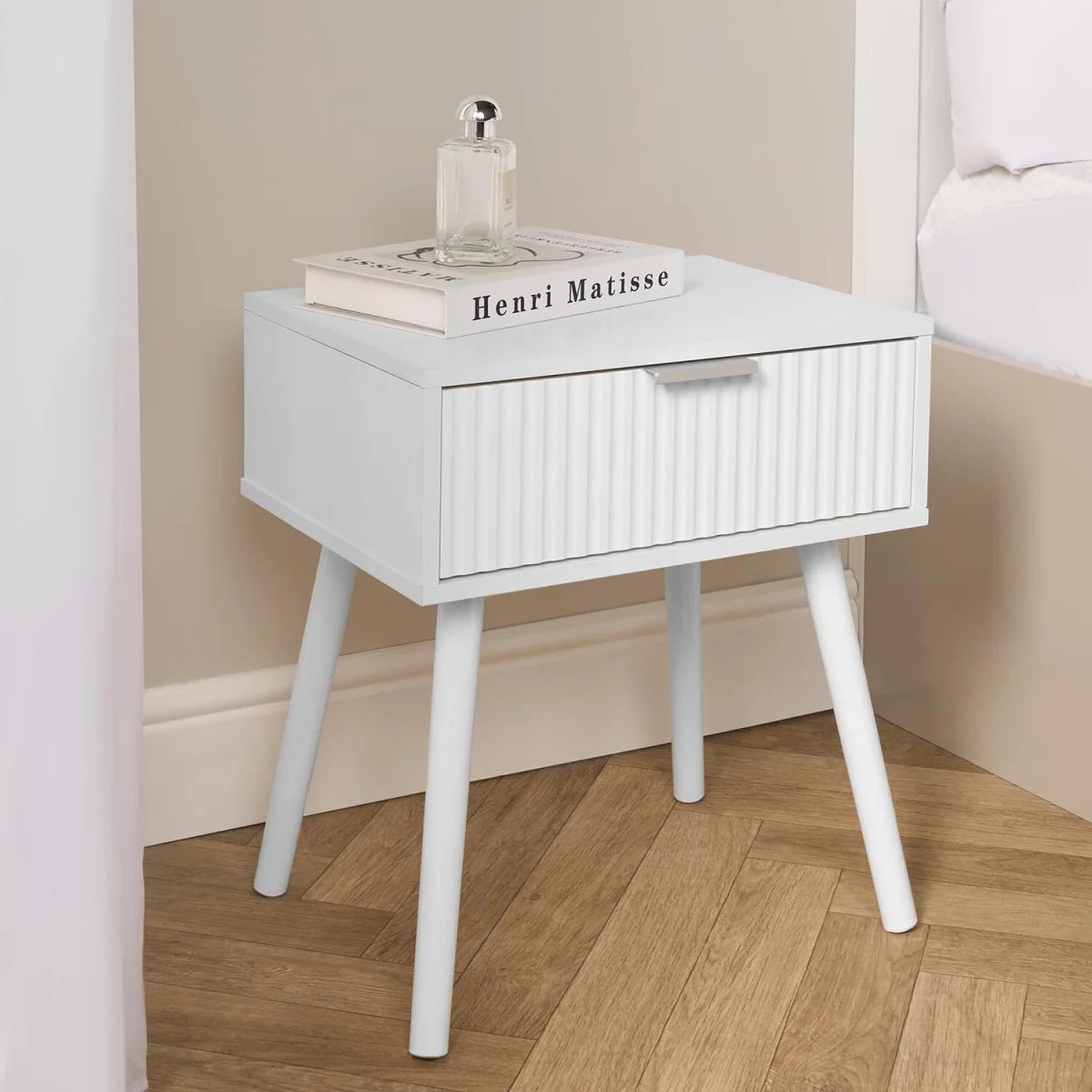 Venice Ribbed Bedside Table - White – image 4