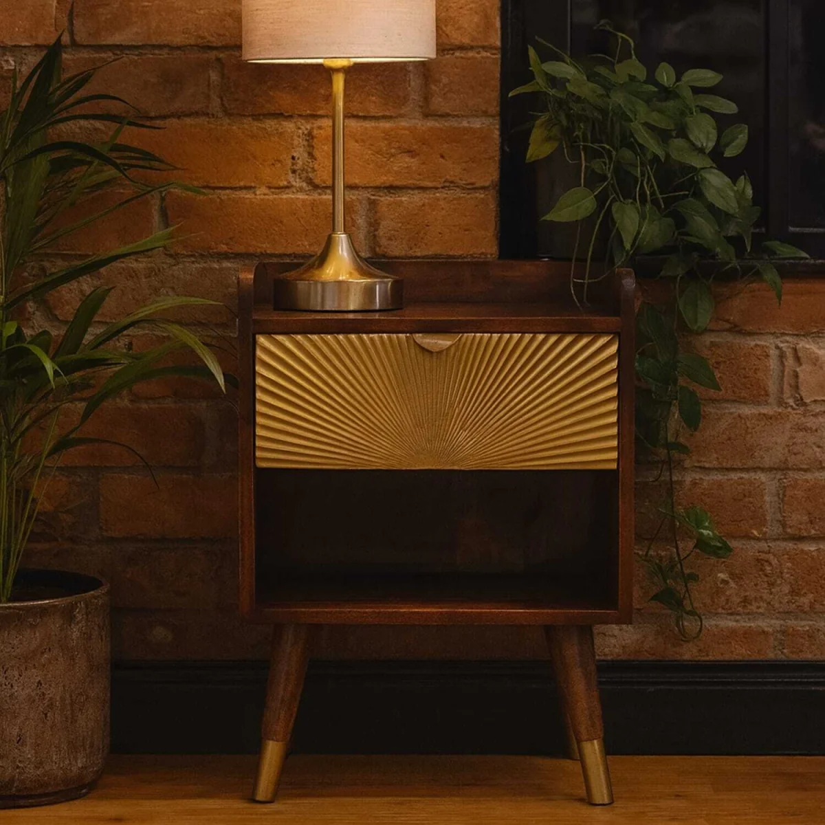 Merano Bedside Table - Chestnut Mango Wood, Brass-Plated Drawer, Nordic Legs - Brown – image 1
